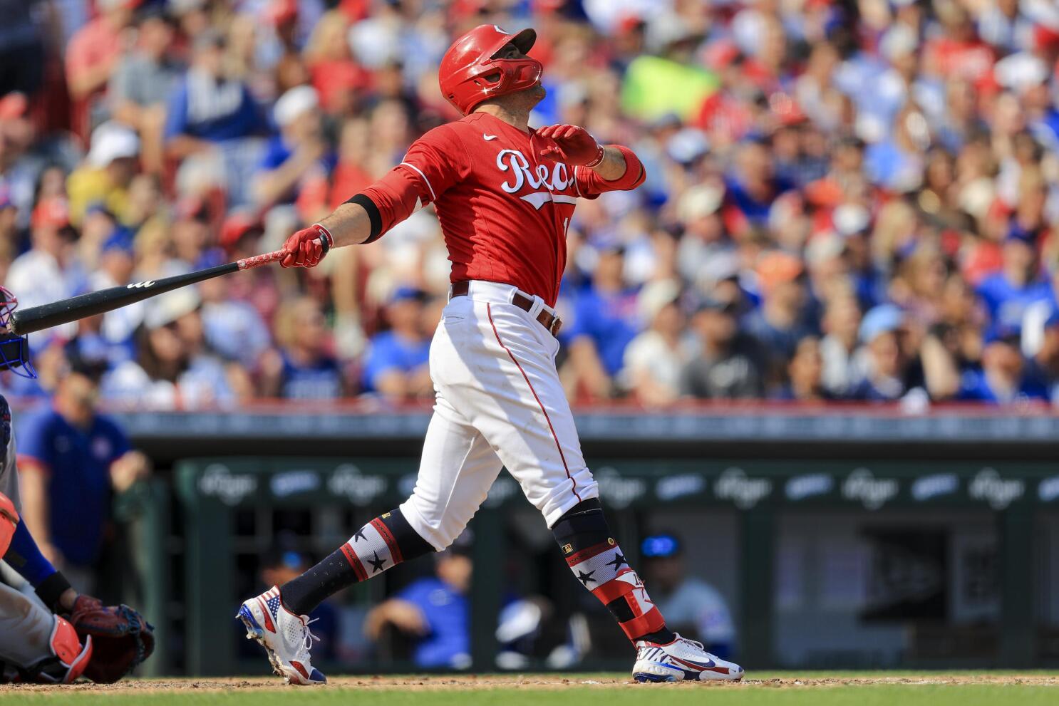 Louisville Bats snag Cincinnati Reds first baseman Joey Votto