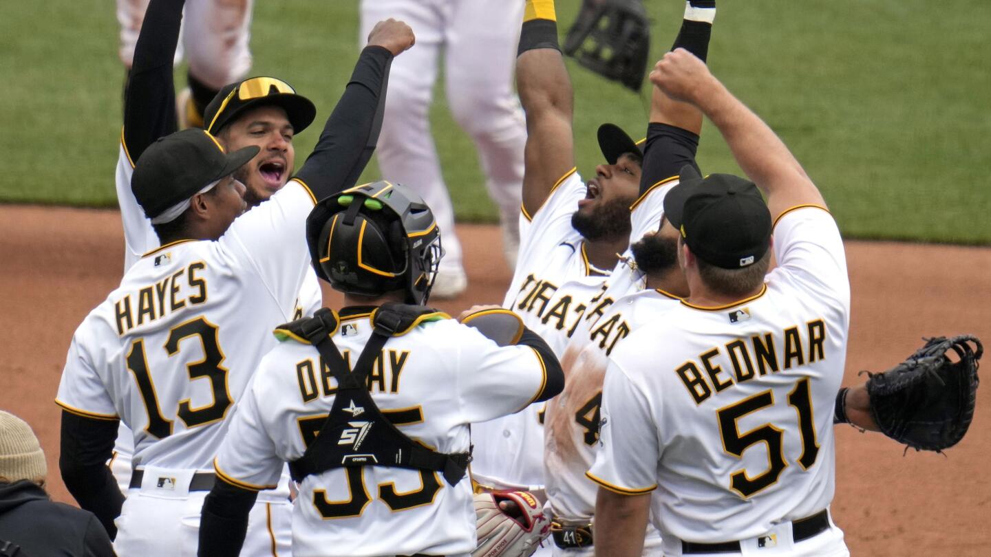 Pittsburgh Pirates win by losing, financial documents show - ESPN