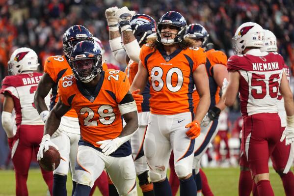 Denver Broncos 21-17 Jacksonville Jaguars: Latavius Murray's late touchdown  leads Broncos past Jaguars at Wembley, NFL News