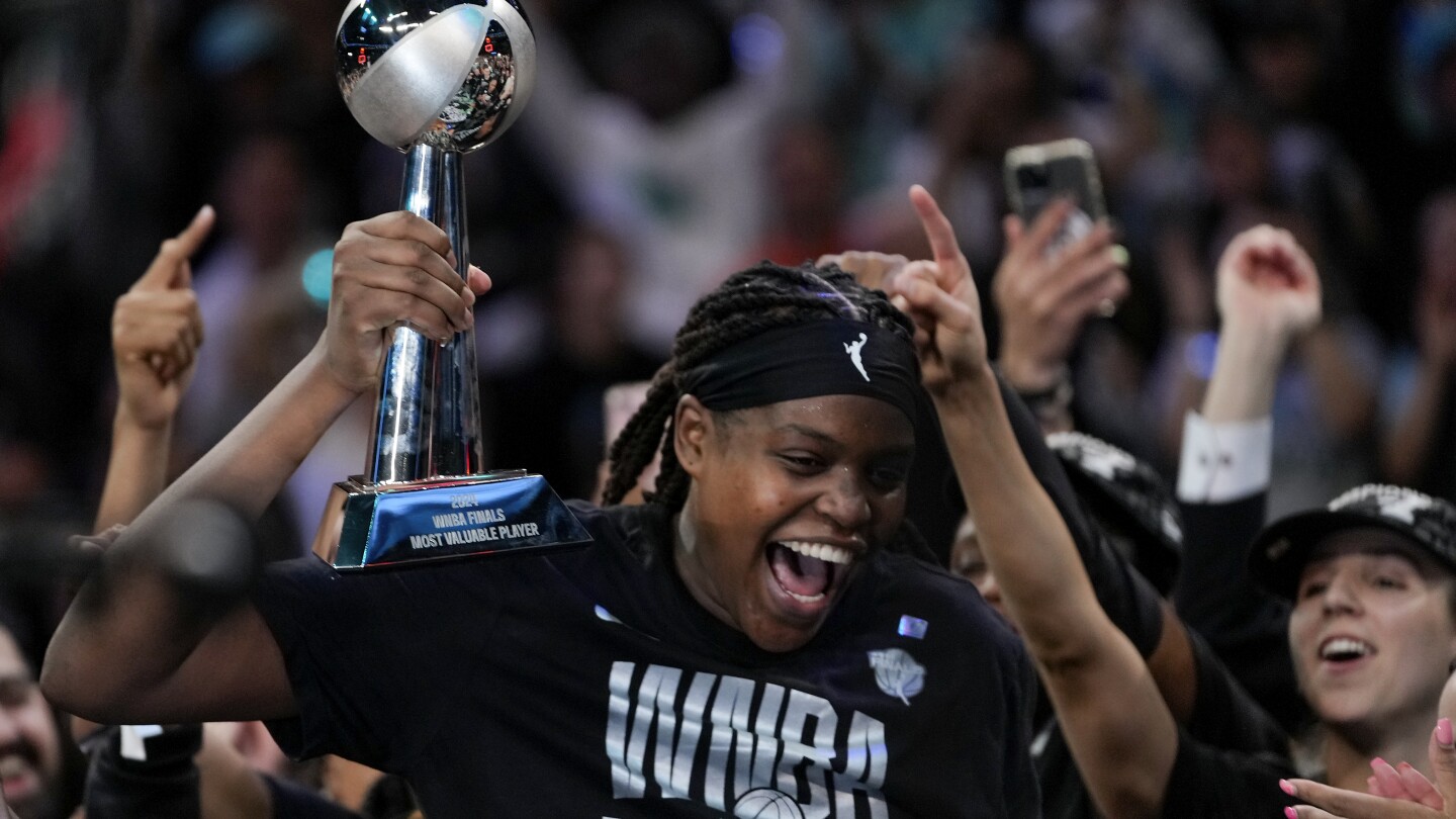 Jonquel Jones delivers his MVP performance in the WNBA Finals to save the ice-cold Ionescu and Stewart