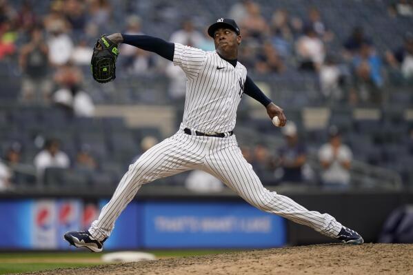 Aroldis Chapman struck in head by line drive; game cancelled