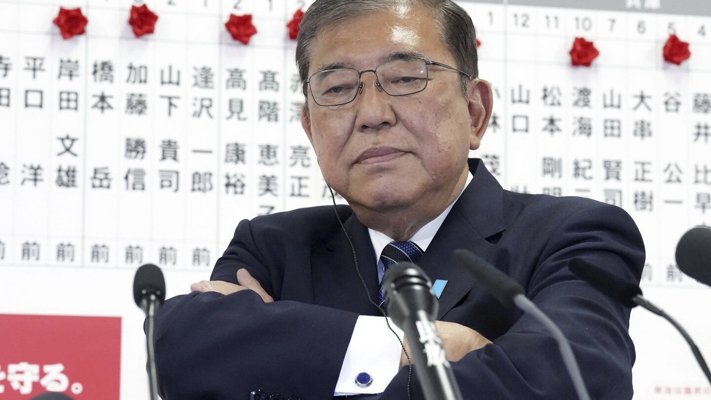 日本の与党は下院で過半数を失う可能性があるとテレビ局が報じた
