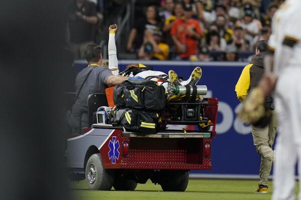 Padres' Profar collapses after collision, taken off on cart