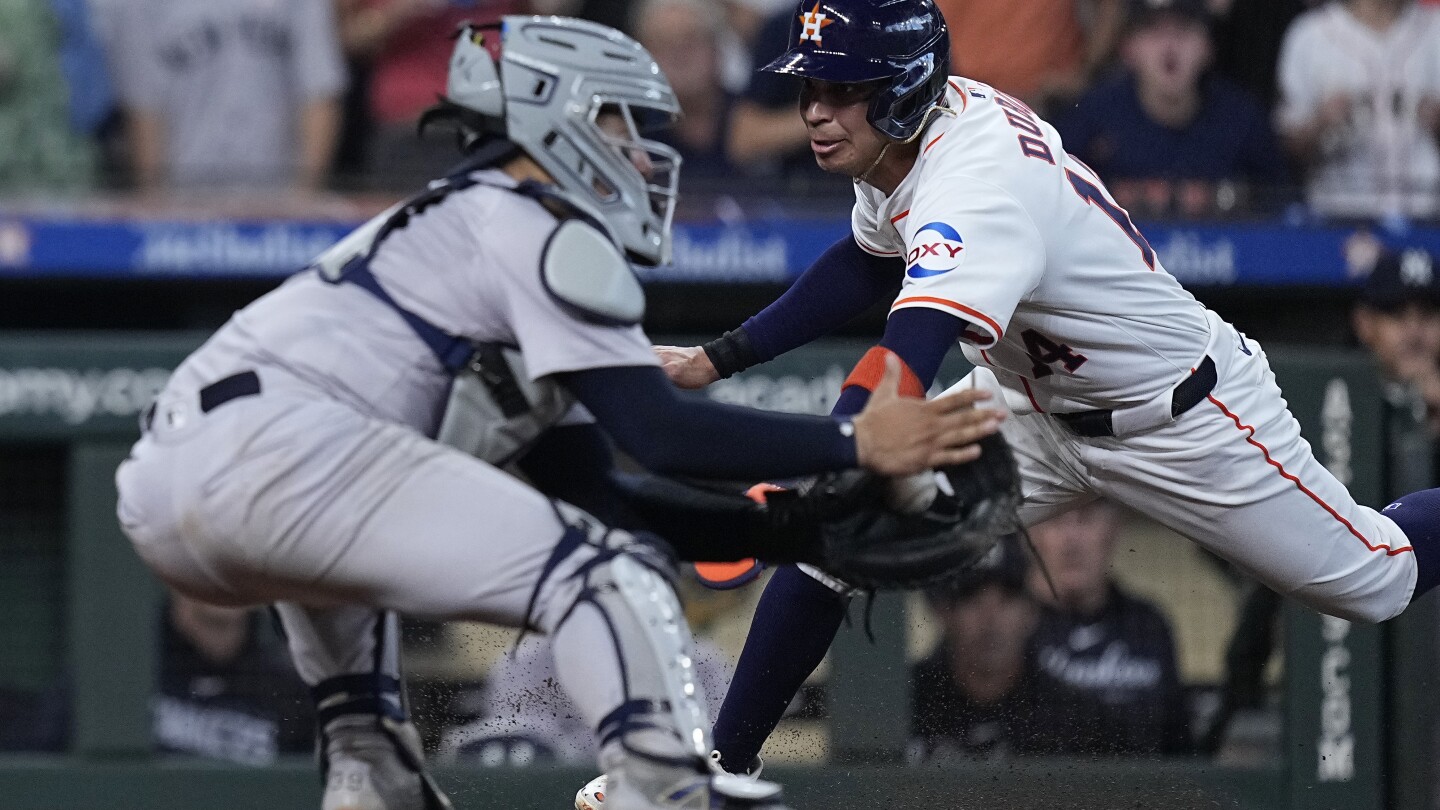 New York Yankees Defeat Houston Astros in Baseball Game
