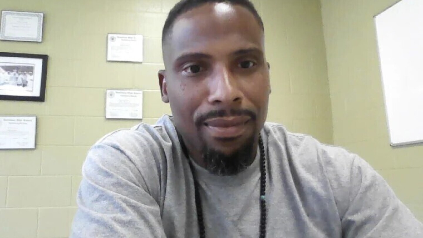 Louisiana puts man to death in state’s first nitrogen gas execution