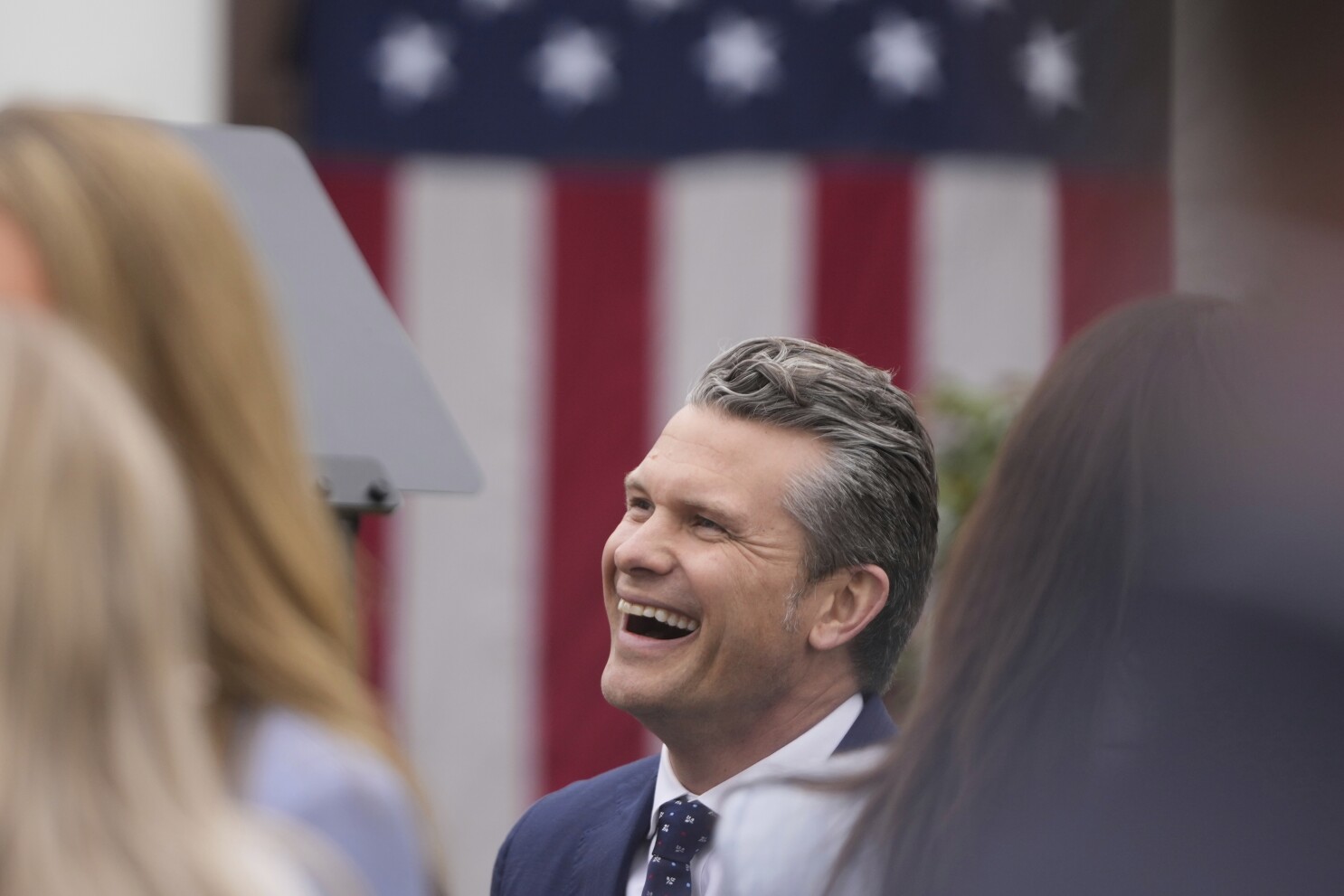 Pete Hegseth sẽ tới Panama sau khi Trump đưa ra yêu cầu về kênh đào