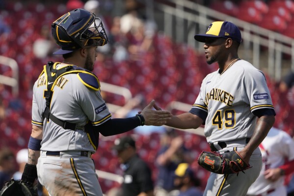 Brewers lose to Athletics despite Julio Teheran's gem