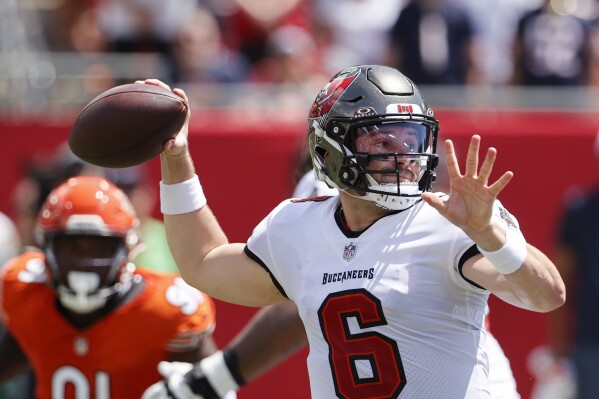 Tampa Bay Buccaneers quarterback Baker Mayfield (6) throws a pass during the first half of an NFL football game against the Chicago Bears, Sunday, Sept. 17, 2023, in Tampa, Fla. (AP Photo/Scott Audette)