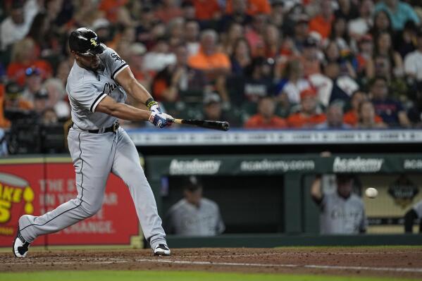 Cueto, López combine for 3-hitter as Chisox down Astros 7-0 - The