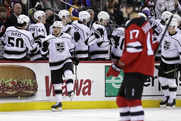 Los Angeles Kings F Dustin Brown Putting His Team in Tough Position