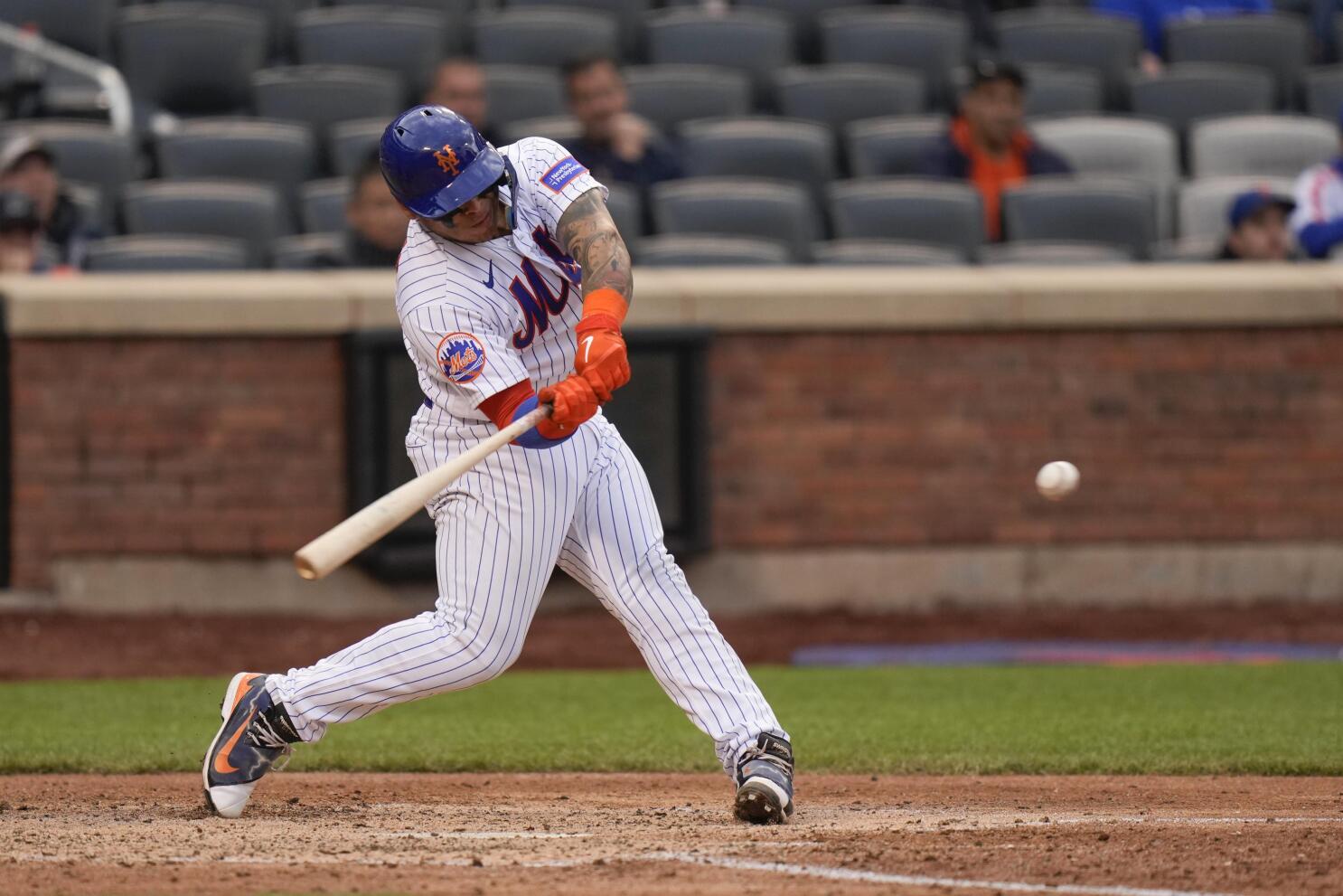 Mets' Reyes Hits, Then Sits, Then Celebrates Batting Title - The