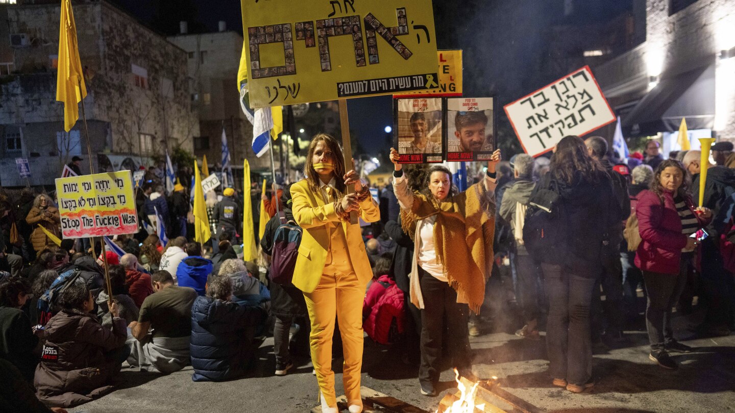 Middle East latest: 5 wounded in stabbing attack in Haifa, Israeli officials say