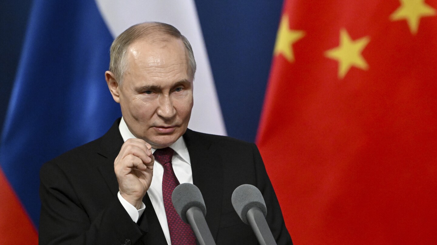 Putin uzatvára svoju cestu do Číny zdôraznením jej strategických a osobných vzťahov s Ruskom