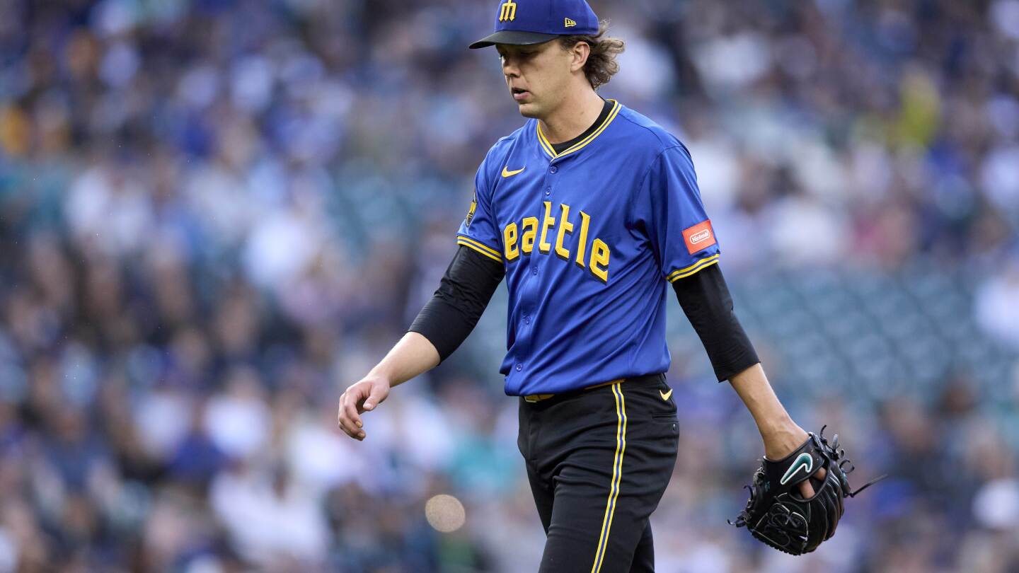Logan Gilbert exits game with right forearm tightness