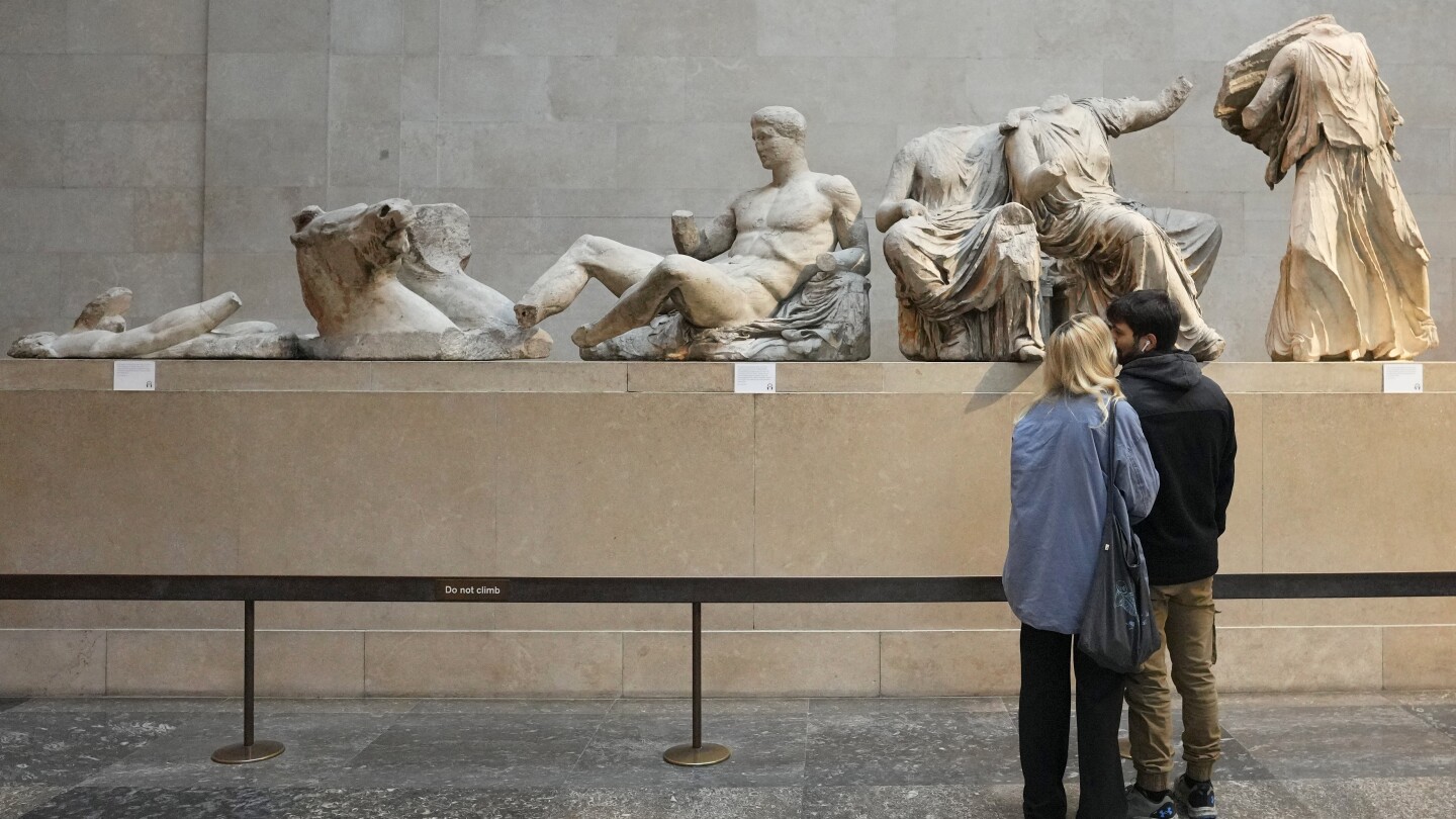 Greece is buoyed by a Turkish official’s comments about Parthenon sculptures taken by Britain