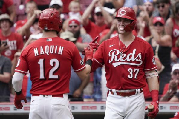 Tyler Naquin, Tyler Stephenson power Cincinnati Reds to series victory  against Milwaukee Brewers