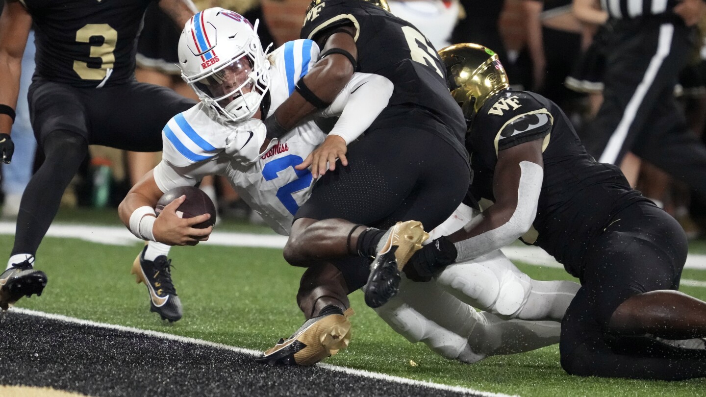 Jacksonville State Wins First Game of Season