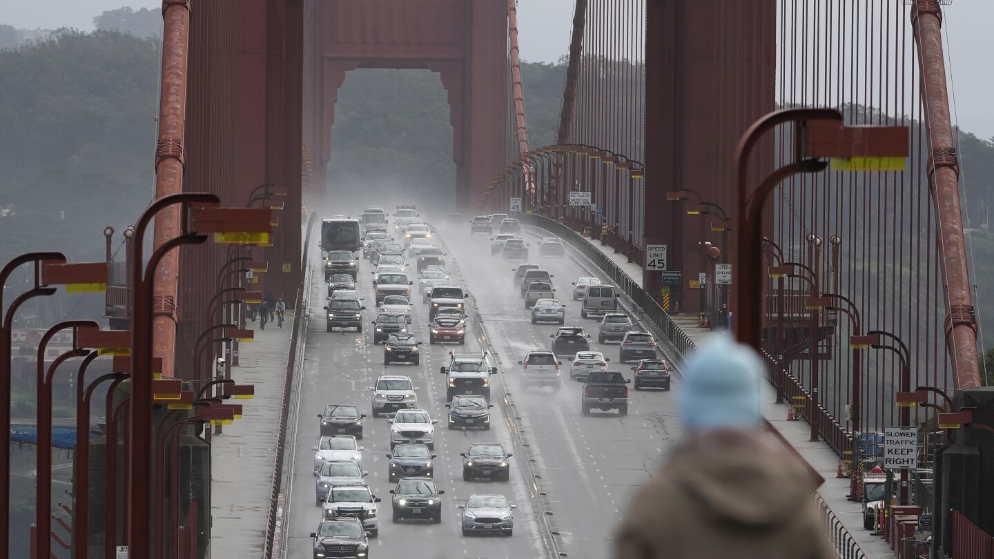 Нови коли в Калифорния могат да предупреждават шофьорите за нарушаване на ограничението на скоростта