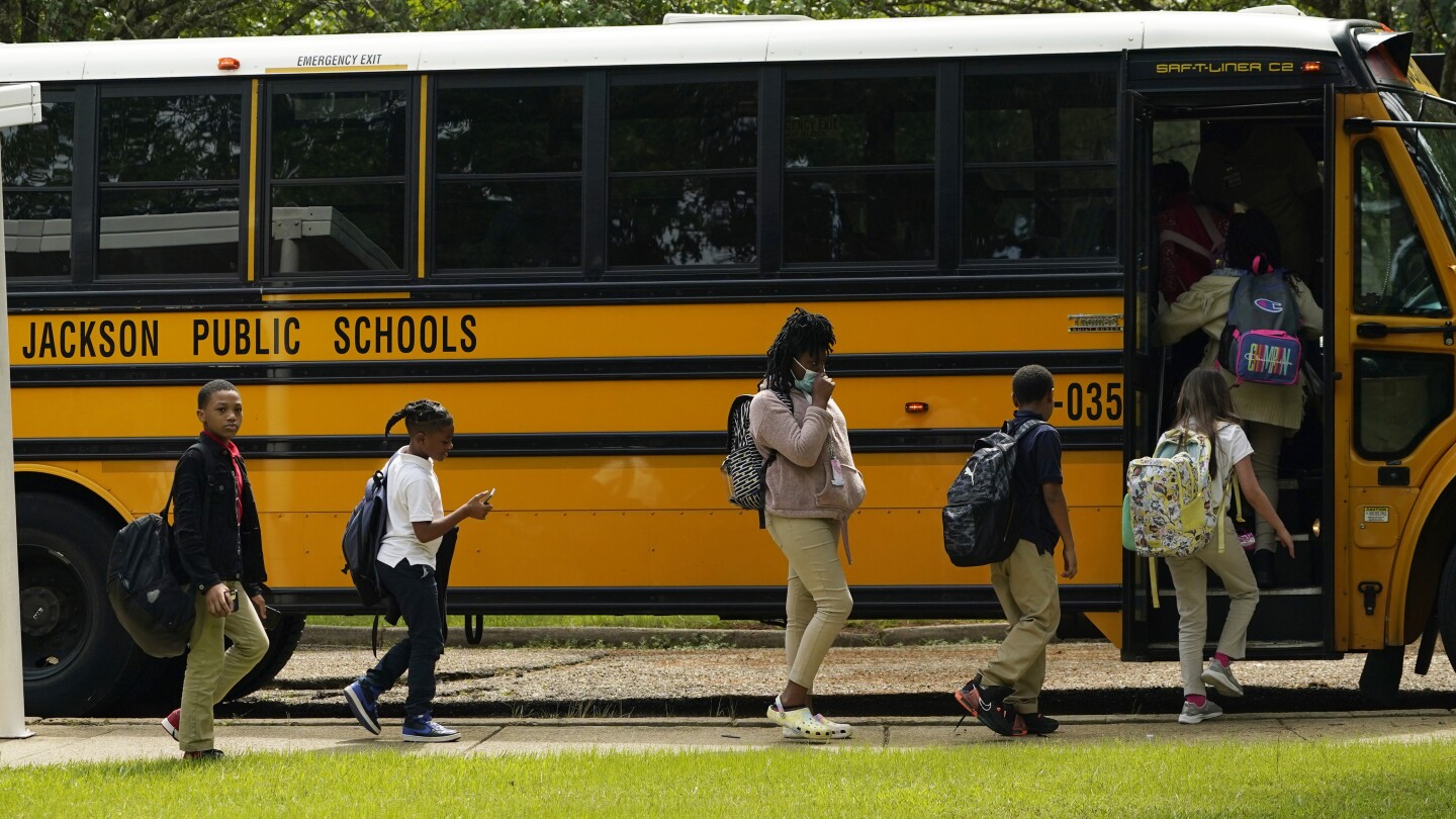 New data shows drop in chronically absent students at Mississippi schools