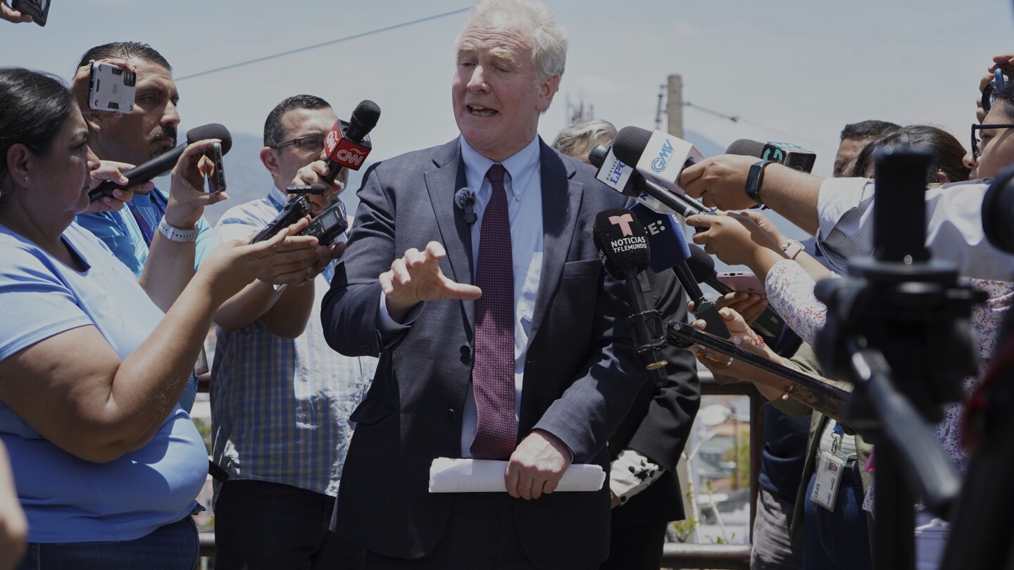 NEW YORK AP — Now it’s Chris Van Hollen’s turn