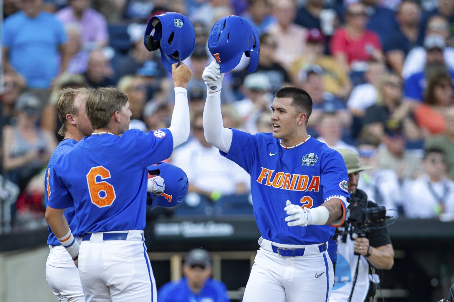 Gators take control of their College World Series bracket with a 5