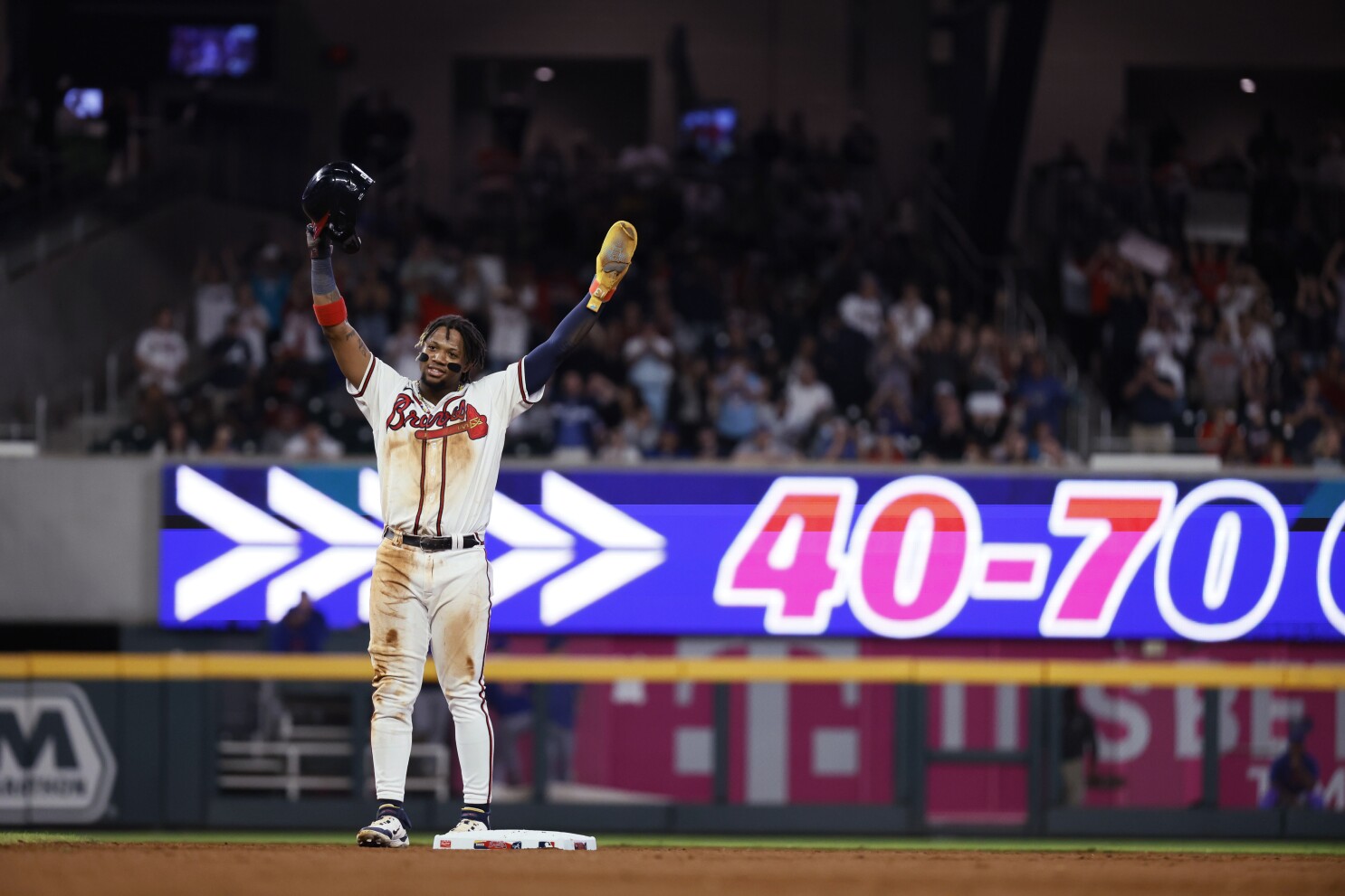 Atlanta Braves News: Ozzie Albies injury, Ronald Acuna shines, more -  Battery Power
