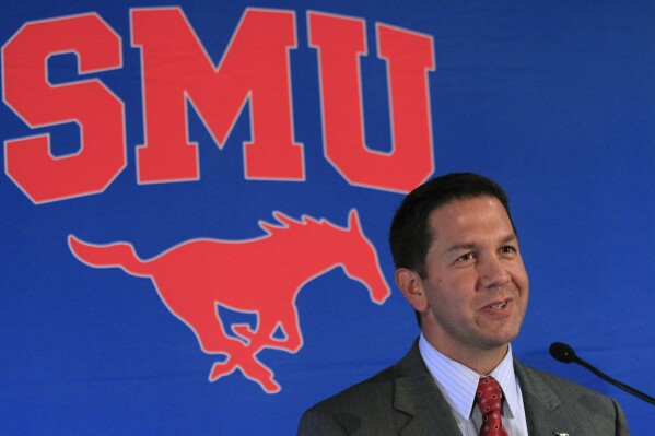 Clemson plays SMU on 5-game road slide | AP News