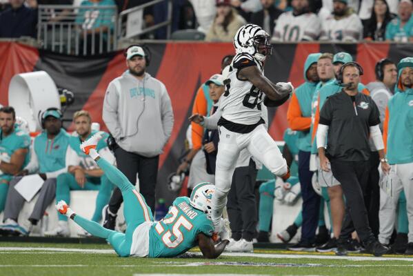 Bengals defense comes up big late to help lift team to 27-15 win over  Dolphins