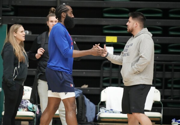 76ers star James Harden says he has 'lost trust' in Daryl Morey, front  office