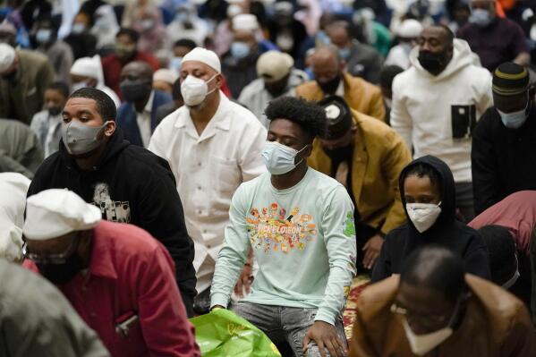 Philadelphia eases coronavirus restrictions on crowds, allowing