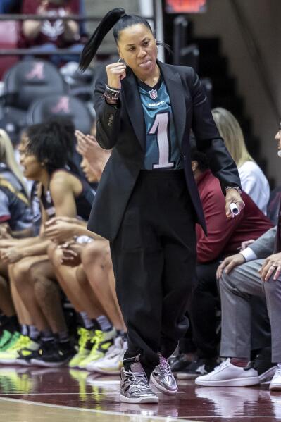 Head coach Dawn Staley of the South Carolina Gamecocks reacts in the