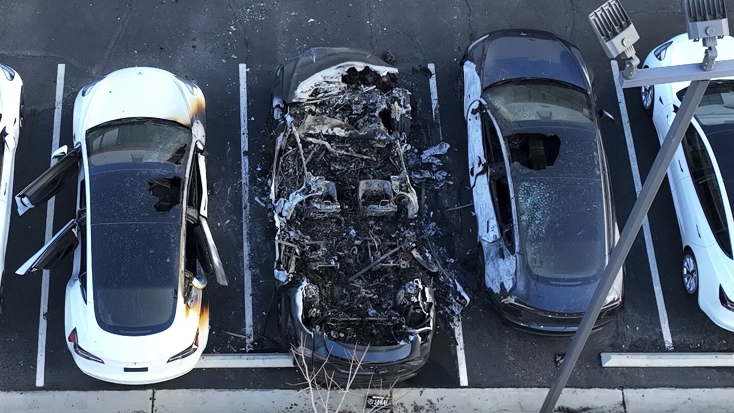 Man accused of setting fire to Tesla vehicles in Las Vegas arrested, police say