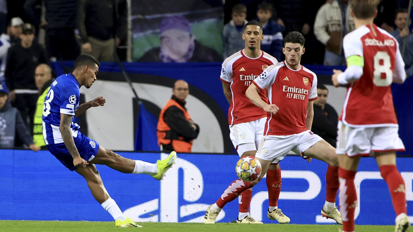 Porto bat Arsenal 1-0 grâce à un but de Galeno dans les arrêts de jeu en huitièmes de finale de la Ligue des champions