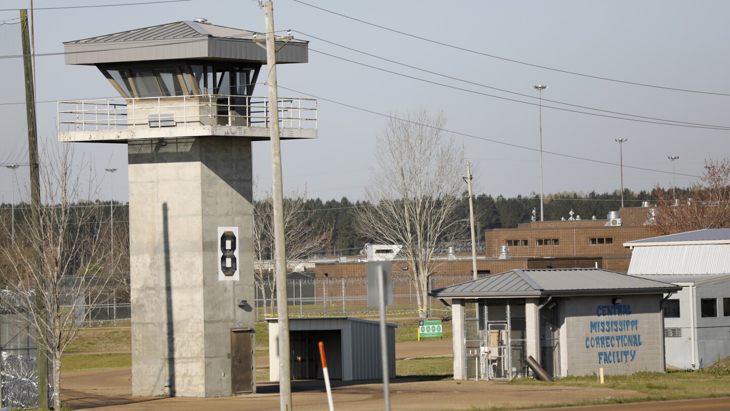 Затворниците в затвора в Мисисипи са били изложени на опасни химикали, отказани са им здравни грижи, се казва в съдебния процес