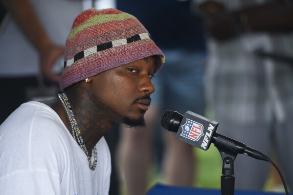 Bills receiver Stefon Diggs says any lingering concerns are water under the  bridge