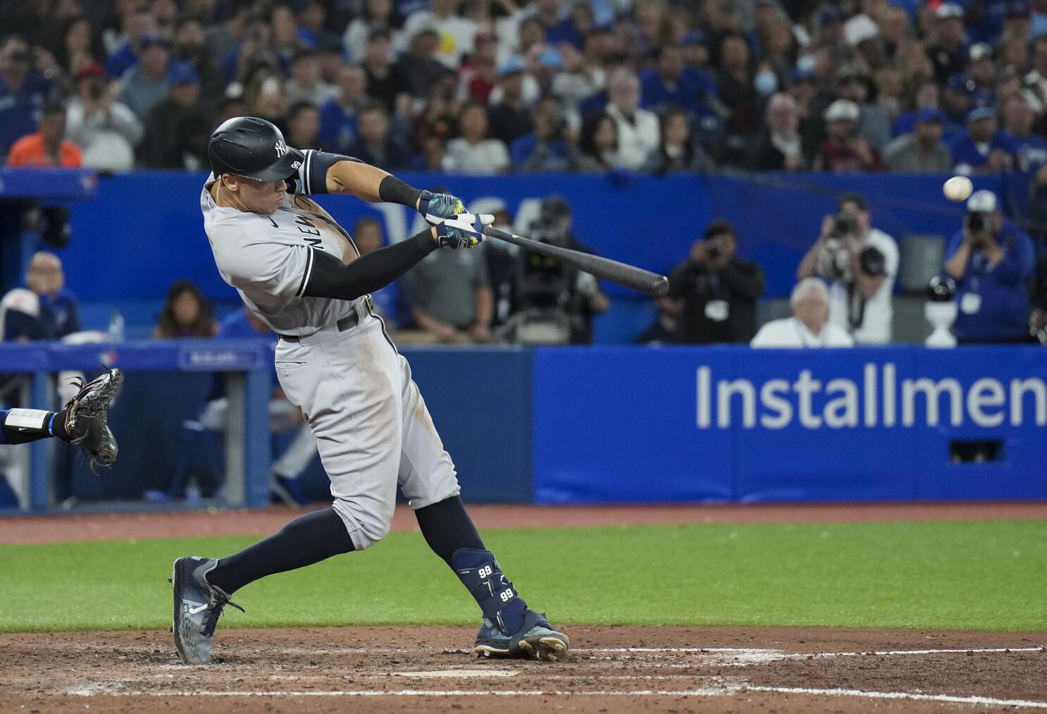 Gleyber Torres' massive day lifts Yankees to win over Blue Jays