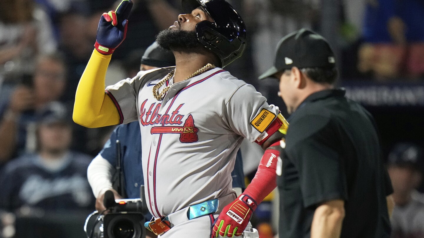 Braves' Marcell Ozuna out vs Blue Jays, day-to-day with hip injury