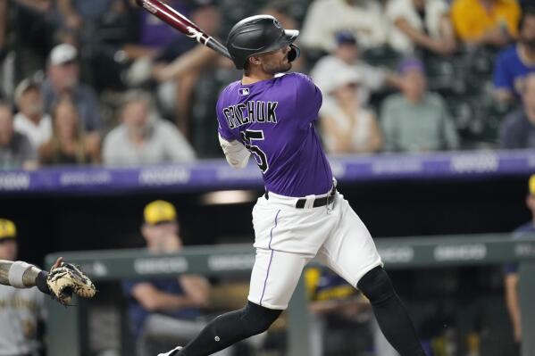 Yelich 499-foot HR for Brews, but Grichuk, Rockies win in 10