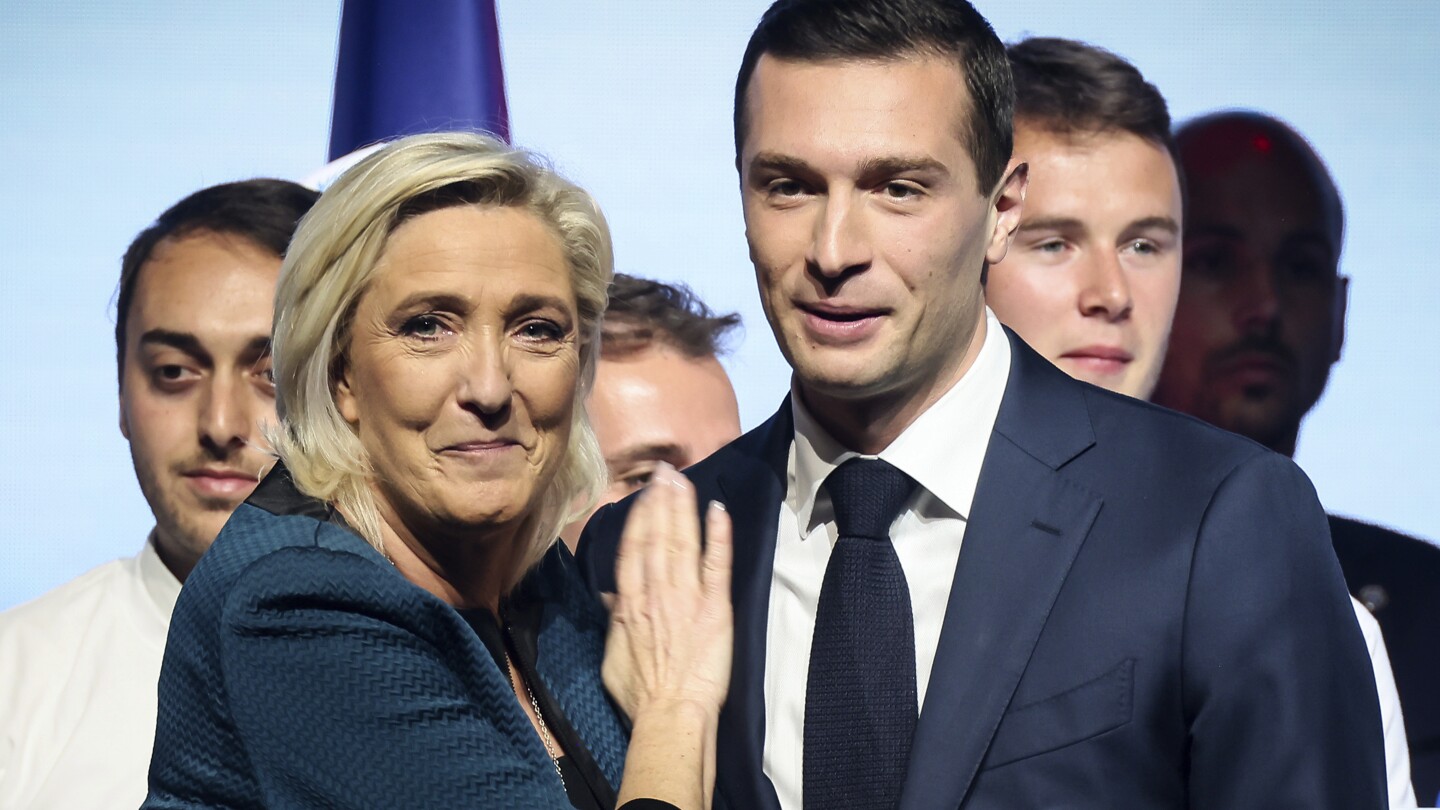 Qui est Jordan Bardella, le leader d’extrême droite français qui pourrait devenir le plus jeune Premier ministre ?