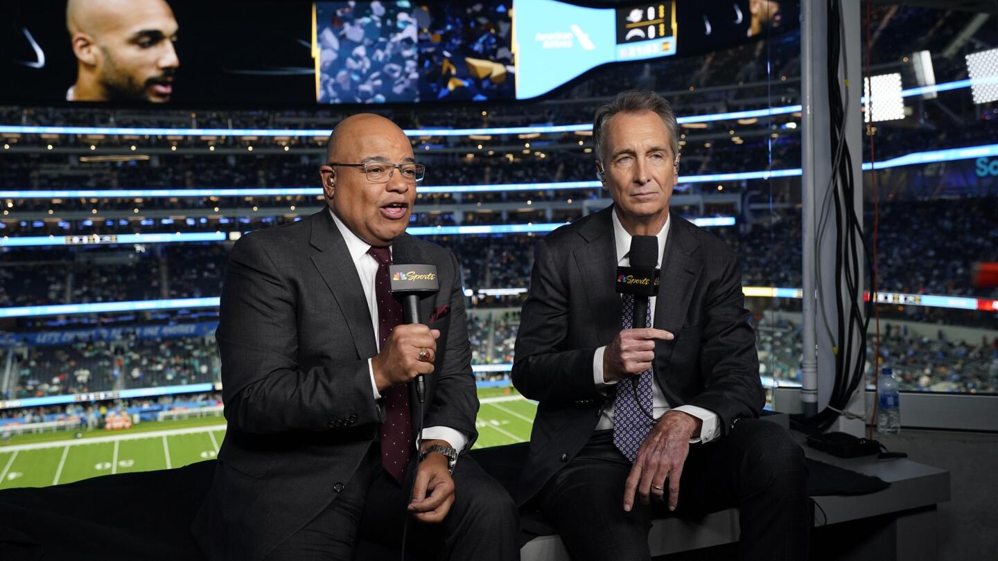 Announces Three New 'Thursday Night Football' Broadcast Hires -  Sports Illustrated