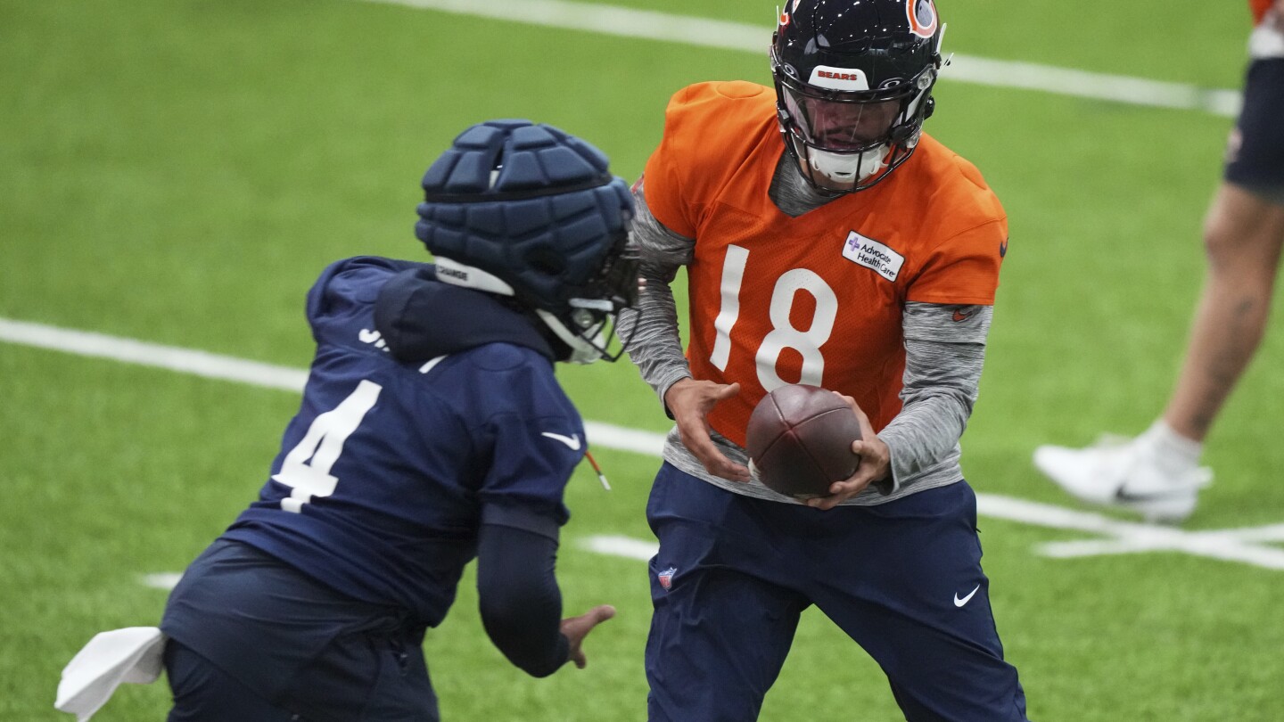 Bears Coach Ben Johnson Praises QB Caleb Williams Amid Off-Field Controversy