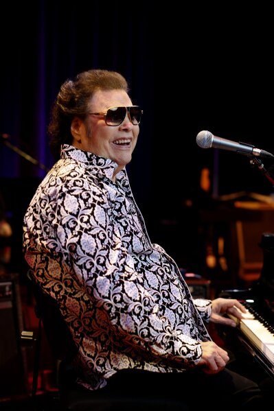 
              In this Jan. 16, 2019 photo, Ronnie Milsap poses for a photo on the stage of The Ryman Auditorium in Nashville, Tenn. Milsap's new album, “Ronnie Milsap: The Duets,” comes out on Fri...