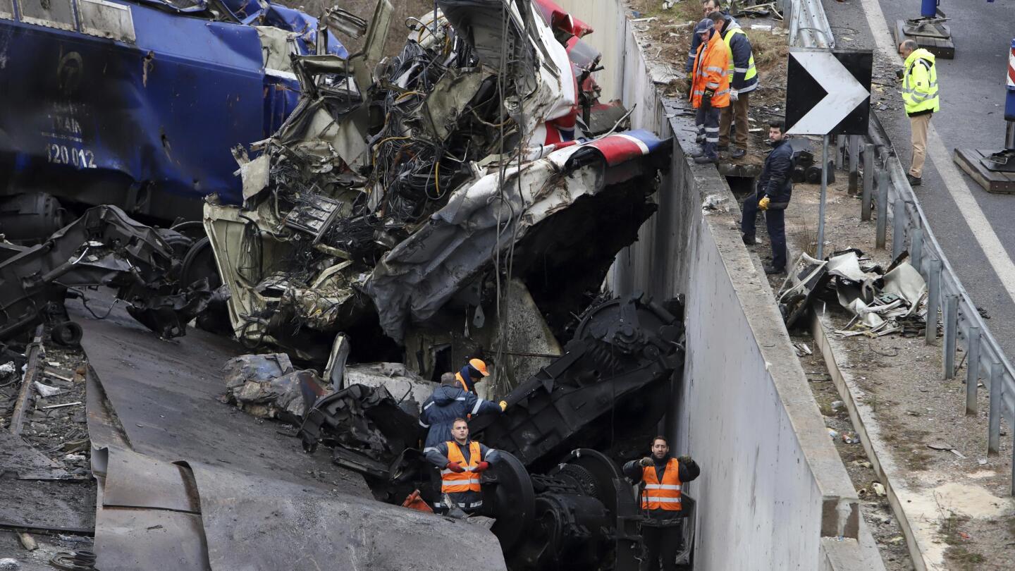 Deadly Greek train crash prompts strike; relatives give DNA