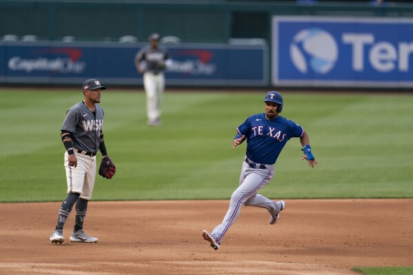 Texas Rangers: Who starts at third base to begin the year?