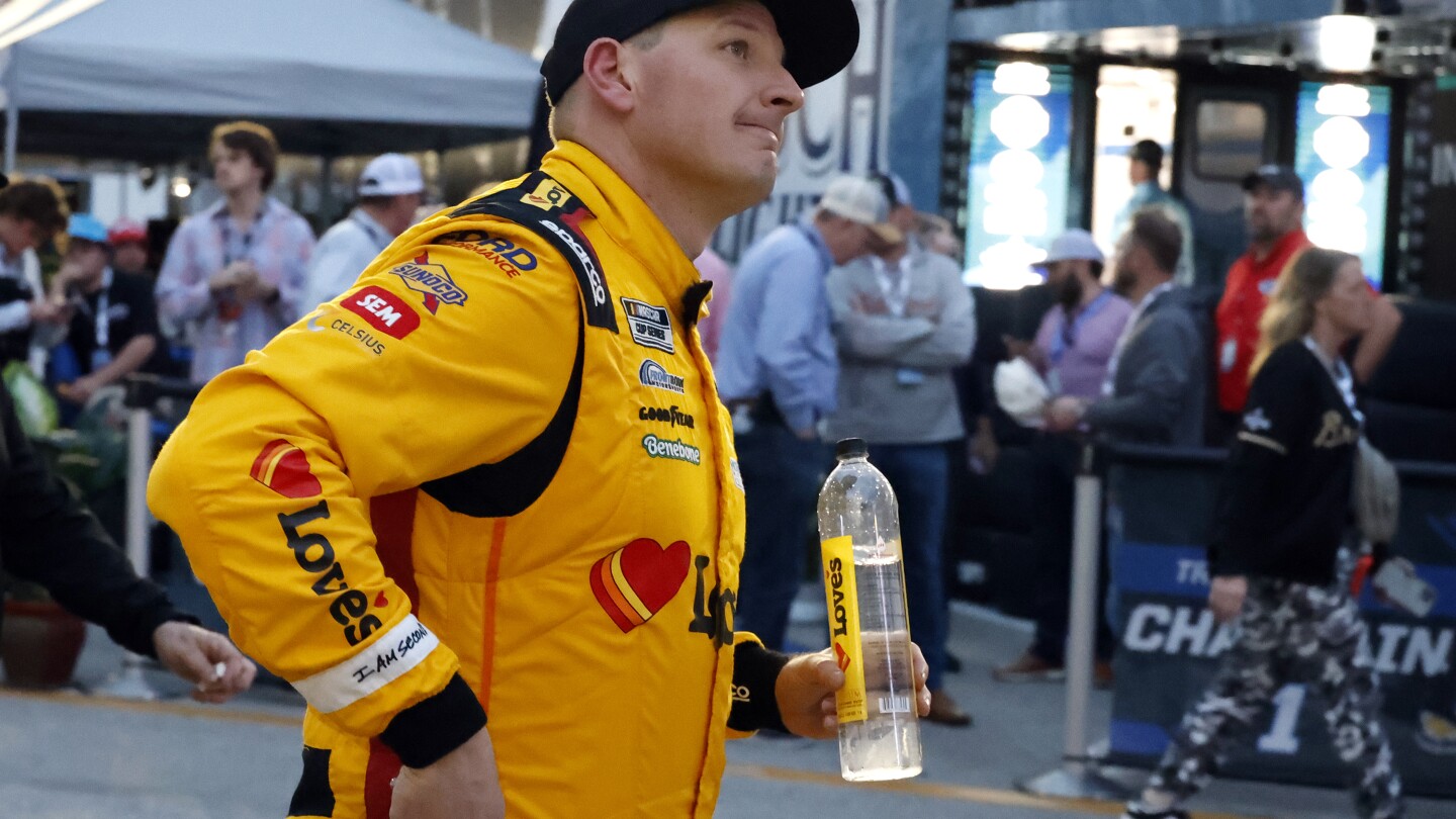 Michael McDowell remporte enfin sa première pole en NASCAR Cup Series à Atlanta lors de son 467e départ en carrière