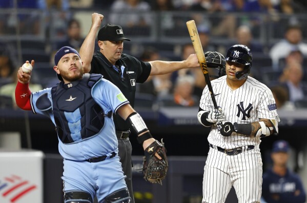 Yankees shut out by Blue Jays to close series