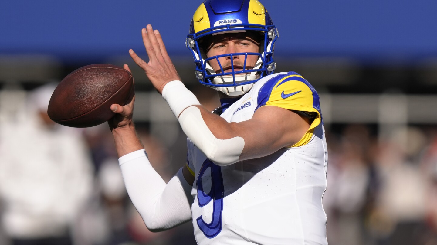 Rams Defeat Patriots 28-22 in Foxborough