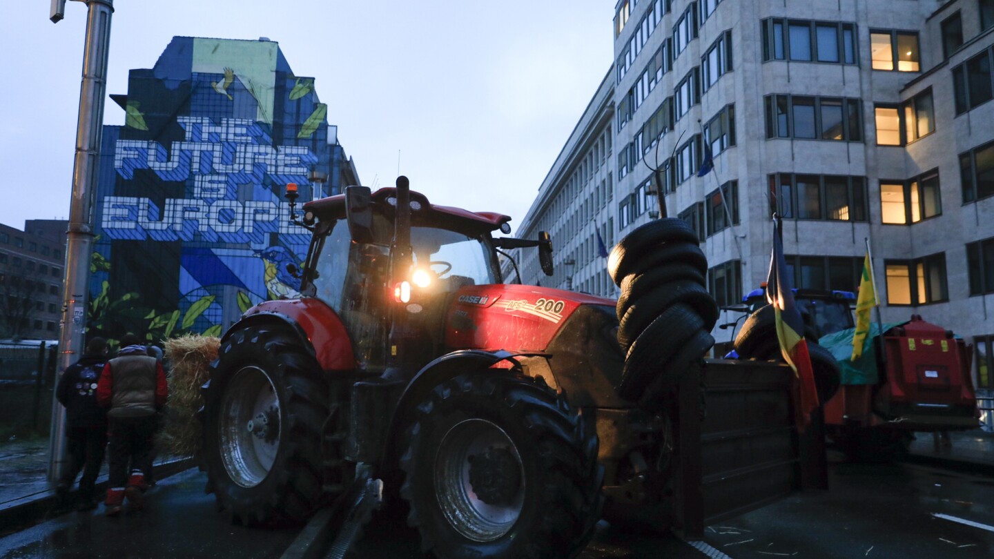 Земеделските производители се събират в централата на Европейския съюз в нова демонстрация на сила