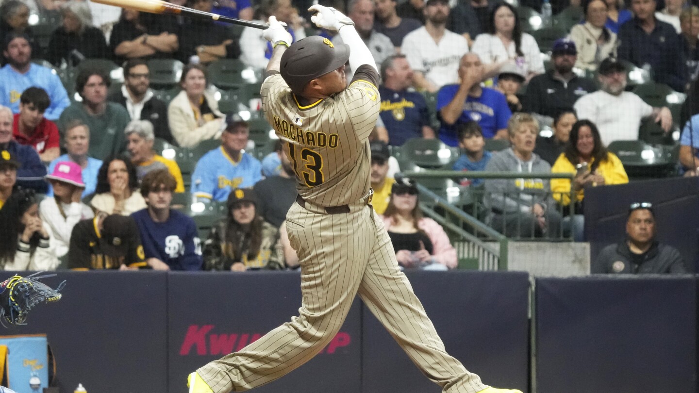 Machado Hits 350th Homer as Padres Fall to Giants