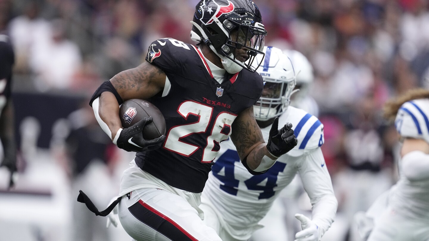 Joe Mixon Leads Texans to Colts Victory